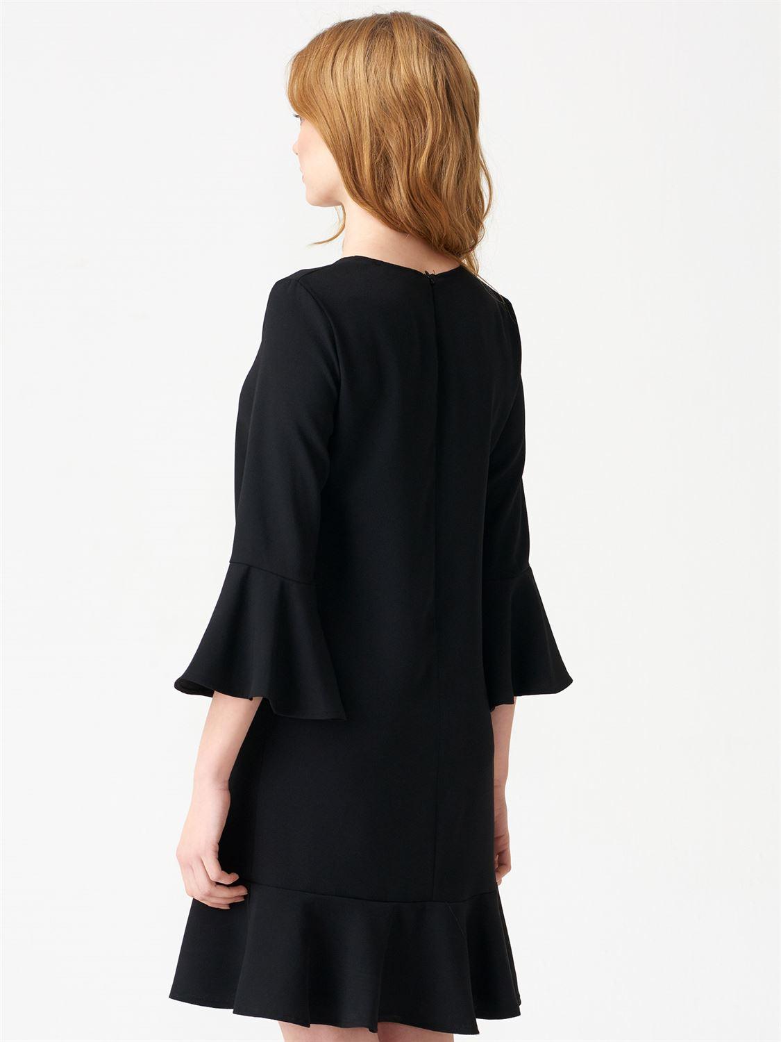 9656 Kolu Ve Eteği Volanlı Elbise-Siyah