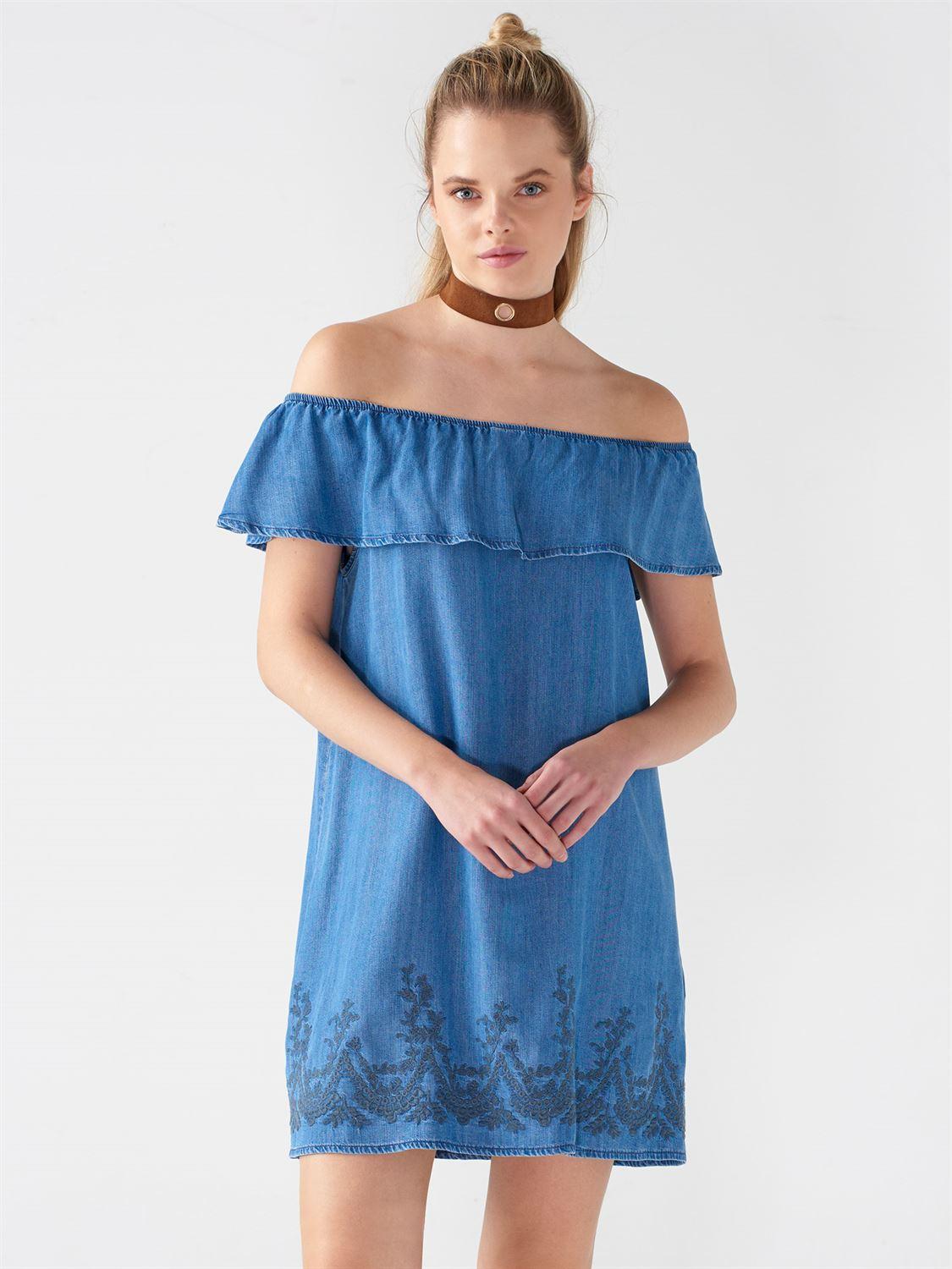 9599 Eteği Nakışlı Denim Elbise-Mavi