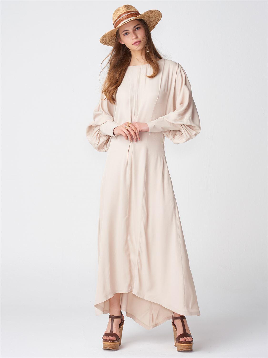 11075 Yarasa Kol Uzun Elbise-Bej