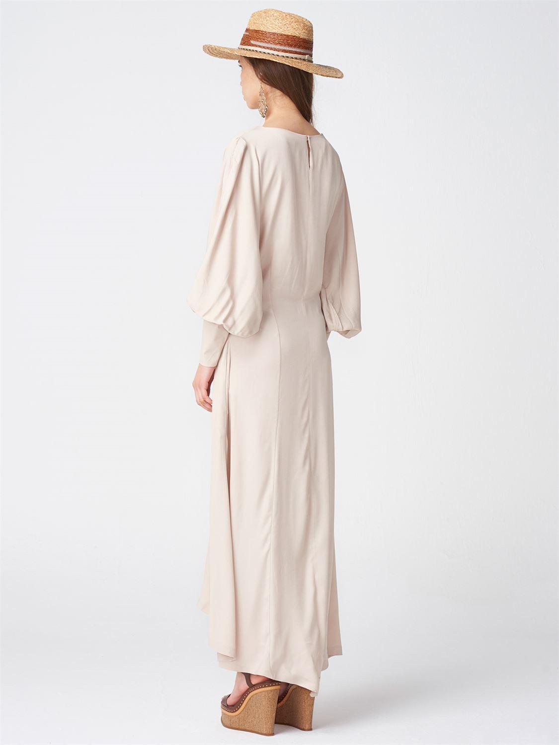 11075 Yarasa Kol Uzun Elbise-Bej