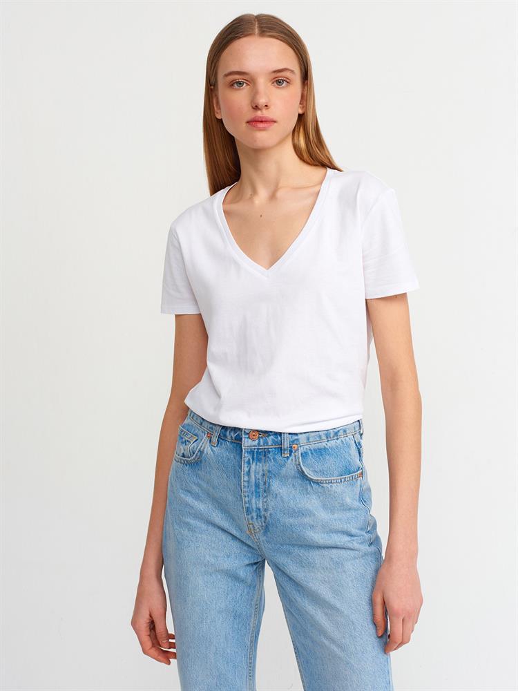 3470 V Yaka Basic T-Shirt-Beyaz
