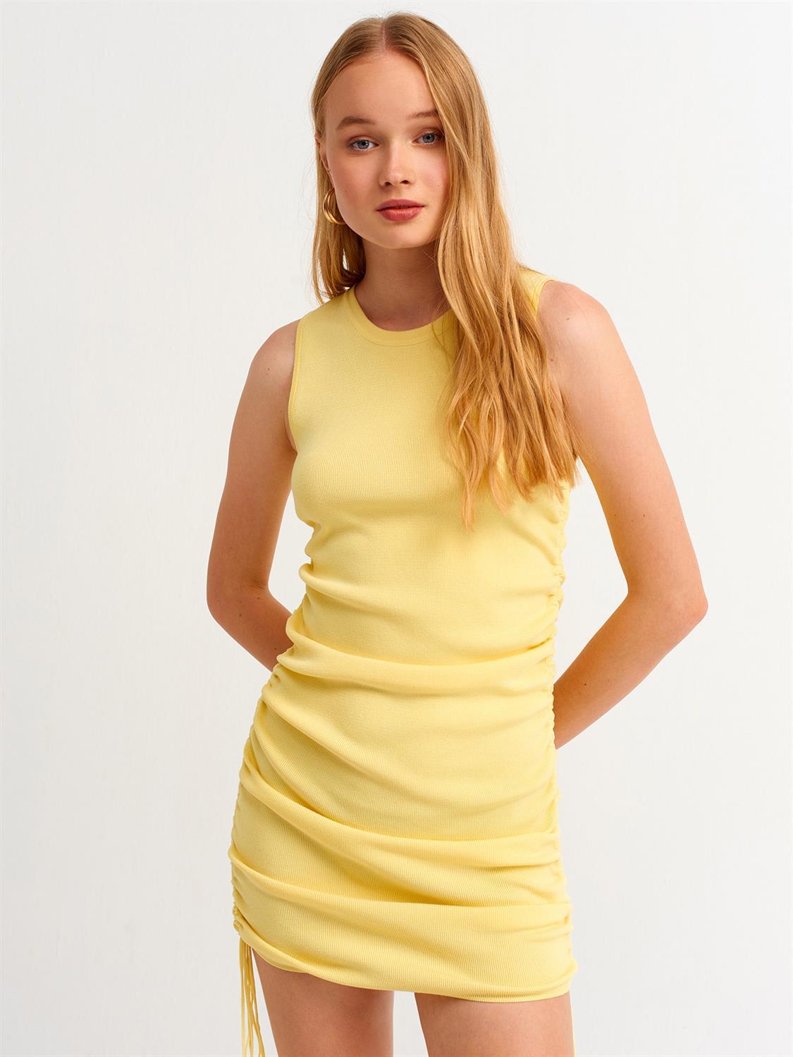 2313 Yanı Büzgülü Kolsuz Elbise-Açık Sarı