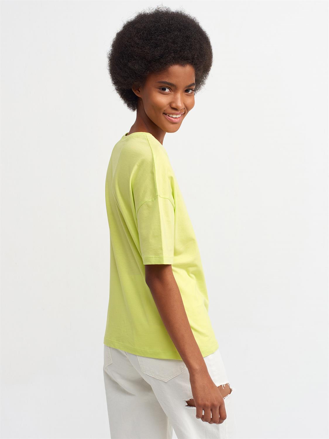 3683 Basic T-Shirt-Lime