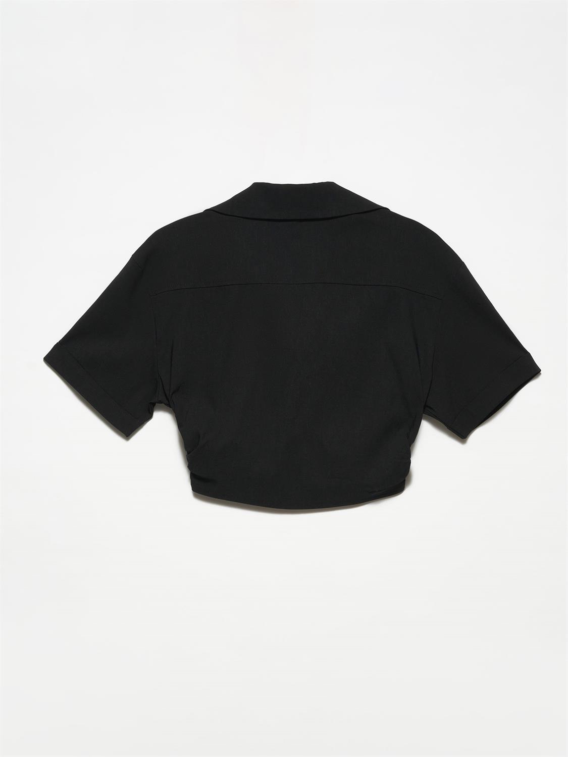 50132 Gömlek Yakalı Top-Siyah